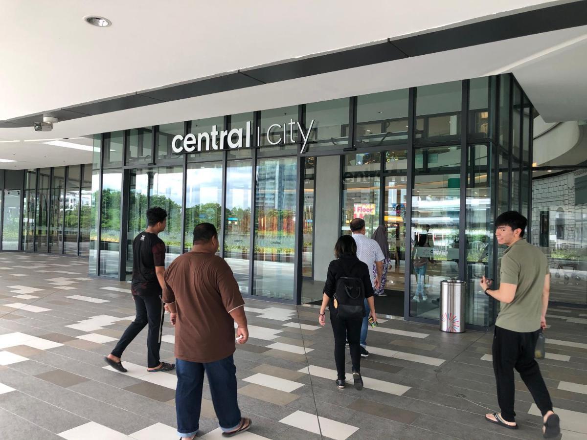 Host Assist Homestay By Ha I-City Shah Alam Exterior photo